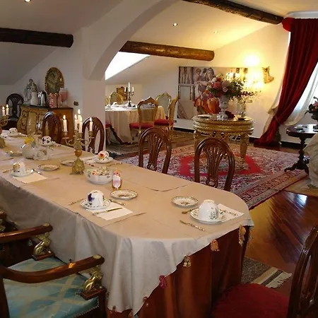 Morali Palace
