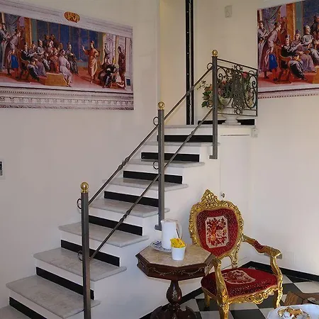 Morali Palace Гостевой дом Генуя